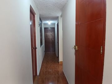 SE VENDE CASA DE 2 PISOS EN LA URB. SAN AGUSTIN, COMAS