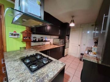 EL BOSQUE, AMPLIA PROPIEDAD 220.000----.-