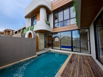 3BR TROPICAL MEDITERANEAN VILLA FOR SALE IN PECATU, BALI