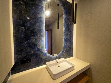 3BR TROPICAL MEDITERANEAN VILLA FOR SALE IN PECATU, BALI