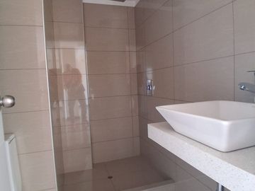 VENDO HERMOSO DEPARTAMENTO FLAT EN SALAMANCA MONTERRICO $ 89,000