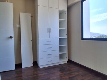 VENDO HERMOSO DEPARTAMENTO FLAT EN SALAMANCA MONTERRICO $ 89,000