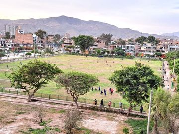 SE ALQUILA DEPARTAMENTO CON COCHERA EN CONDOMINIO BUGANVILLAS COMAS
