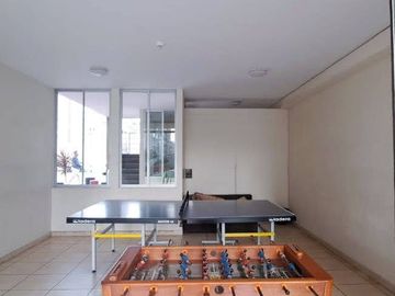 SE ALQUILA DEPARTAMENTO CON COCHERA EN CONDOMINIO BUGANVILLAS COMAS