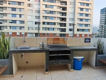 SE ALQUILA DEPARTAMENTO CON COCHERA EN CONDOMINIO BUGANVILLAS COMAS