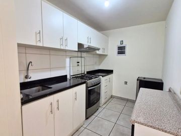 SE ALQUILA DEPARTAMENTO CON COCHERA EN CONDOMINIO BUGANVILLAS COMAS