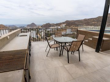 🏡 Sea Breeze II – Vistas al mar, atardeceres inolvidables y estilo en Sunset Cabo