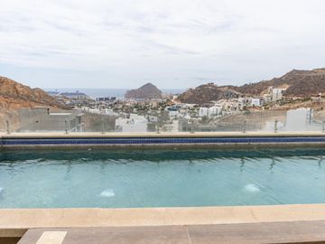 🏡 Sea Breeze II – Vistas al mar, atardeceres inolvidables y estilo en Sunset Cabo