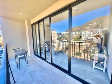 🏡 Sea Breeze II – Vistas al mar, atardeceres inolvidables y estilo en Sunset Cabo