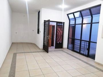 CASA EN VENTA DE UNA SOLA PLANTA UBICADISIMA EN NUEVO SAN JUAN, SAN JUAN DEL RIO QUERÉTARO