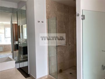 PH en Venta en Lomas del Chamizal. Privada del Bosque
