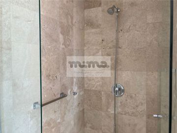 PH en Venta en Lomas del Chamizal. Privada del Bosque