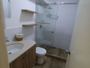 DEPARTAMENTO EN ALQUILER FULL AMOBLADO 96 M2 EN 8 PISO SAN ISIDRO.