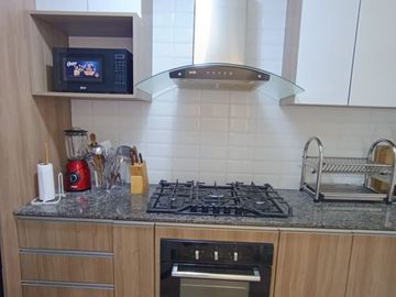 DEPARTAMENTO EN ALQUILER FULL AMOBLADO 96 M2 EN 8 PISO SAN ISIDRO.