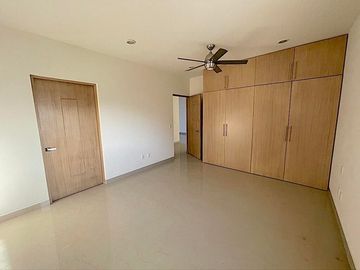 🏡 San Charbel – Oportunidad única con vista al mar en Sunset, Cabo San Lucas
