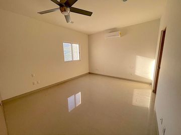 🏡 San Charbel – Oportunidad única con vista al mar en Sunset, Cabo San Lucas