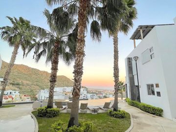 🏡 San Charbel – Oportunidad única con vista al mar en Sunset, Cabo San Lucas