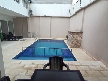 Casa con Piscina en Cristales – Ideal para Vivir o Invertir