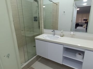 Casa con Piscina en Cristales – Ideal para Vivir o Invertir