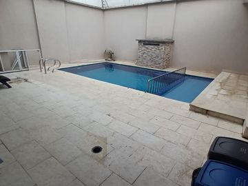 Casa con Piscina en Cristales – Ideal para Vivir o Invertir