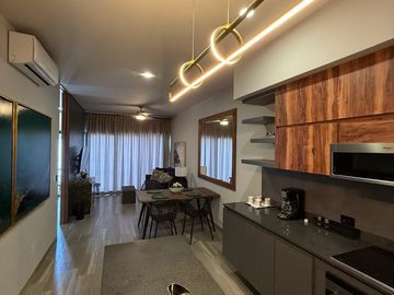 🏡 WS Condominios – Céntrico, amueblado y con vista al mar desde el rooftop en Cabo San Lucas