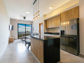 🏡 La Mar – Estilo, ubicación y vista al mar en El Tezal, Cabo San Lucas