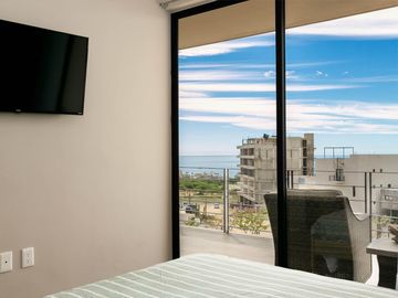 🏡 La Mar – Estilo, ubicación y vista al mar en El Tezal, Cabo San Lucas