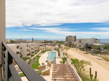 🏡 La Mar – Estilo, ubicación y vista al mar en El Tezal, Cabo San Lucas