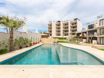 🏡 La Mar – Estilo, ubicación y vista al mar en El Tezal, Cabo San Lucas