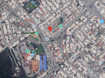 Venta de Casa en Remate, gran ubicación cerca de Plaza Cubres, Col. Colinas de las Cumbres, Monterrey, Nuevo León