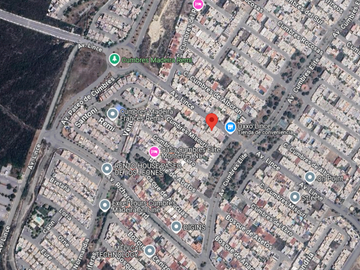 Venta de Casa en Remate, gran ubicación cerca de Plaza Qú, Col. Cumbres Elite, Monterrey, Nuevo León