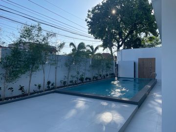 BF Homes Parañaque Brand New House For Sale! 5 bedrooms with Pool