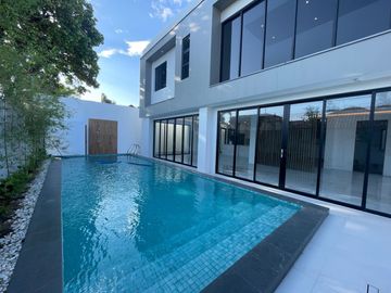 BF Homes Parañaque Brand New House For Sale! 5 bedrooms with Pool