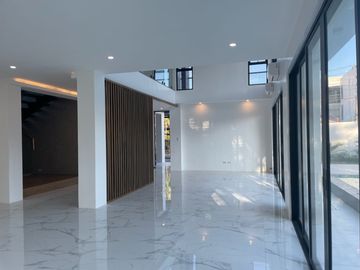 BF Homes Parañaque Brand New House For Sale! 5 bedrooms with Pool