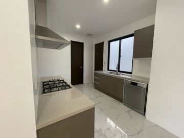 BF Homes Parañaque Brand New House For Sale! 5 bedrooms with Pool