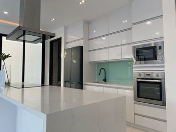 BF Homes Parañaque Brand New House For Sale! 5 bedrooms with Pool