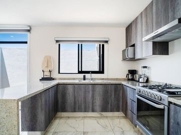 Venta de Exclusiva Casa Amueblada en Porto Residencial  | Costa Coral | Jarretaderas, Nayarit- ¡Prácticamente Nueva!