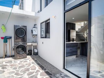 Venta de Exclusiva Casa Amueblada en Porto Residencial  | Costa Coral | Jarretaderas, Nayarit- ¡Prácticamente Nueva!