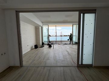 DEPARTAMENTOS EN VENTA A PIE DE PLAYA EN MAZATLAN