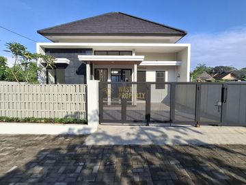 RUMAH SIAP HUNI, DESAIN MODERN DI JOGJA UTARA