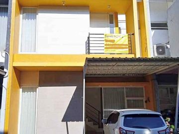 Disewakan Rumah Baru Renovasi Siap Huni di Perumahan Tropodo Waru Sidoarjo