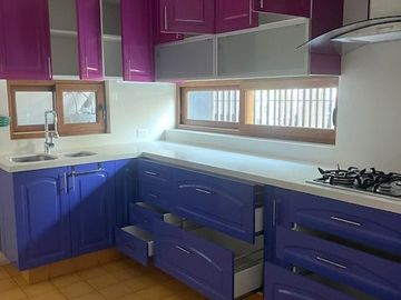 Miraflores vendo departamento primer piso 2 dormitorios con baños incorporados