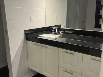 Miraflores vendo departamento primer piso 2 dormitorios con baños incorporados