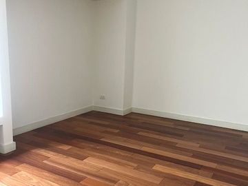 Miraflores vendo departamento primer piso 2 dormitorios con baños incorporados