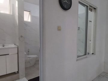 Dijual Cepat Rumah Tinggal 2 Lantai di Condet, Jakarta Timur