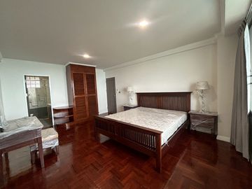 Luxurious condo for sale, structure and very good location, Sunset Heights Condo 118 sqm. 2 bedrooms, Pattaya, Sattahip, Chon Buri