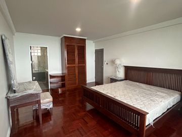 Luxurious condo for sale, structure and very good location, Sunset Heights Condo 118 sqm. 2 bedrooms, Pattaya, Sattahip, Chon Buri