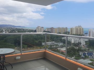 VENDO DEPARTAMENTO CON BALCON TONSUPA VISTA A LA PLAYA