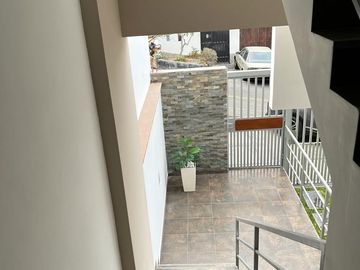 DEPARTAMENTO MÁS AIRES Y ESTACIONAMIENTO - LA MOLINA