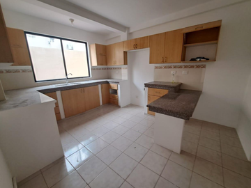 Venta Casa Urbanización Ciudad Celeste Samborondon Guayaquil
